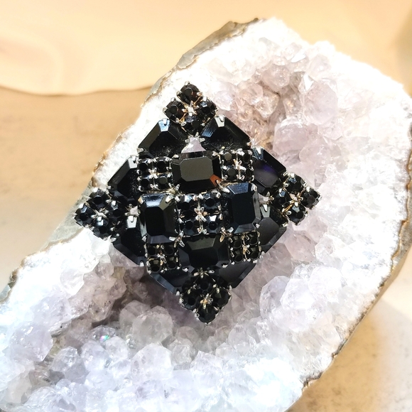 Stunning Vintage Weiss Black Rhinestone Rhodium Brooch Pin Xlnt - Picture 12 of 12